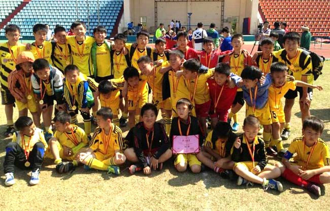 2015年“珍宝莱”海南少年足球冠军争霸赛