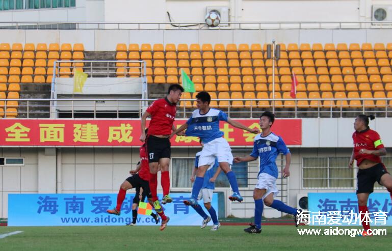 【足球】业余足球总决赛首轮：大连龙卷风5球刮飞柳州远道 武汉宏兴吃到败仗