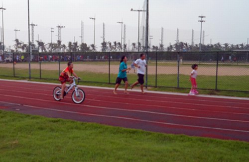 海口规划建设海口湾体育文化长廊 世纪公园增加健身慢跑步道