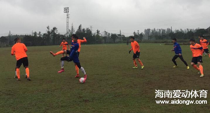 不惧“霸王级”降温！海汉冷雨中2:1武汉卓尔  20名队员完成续约