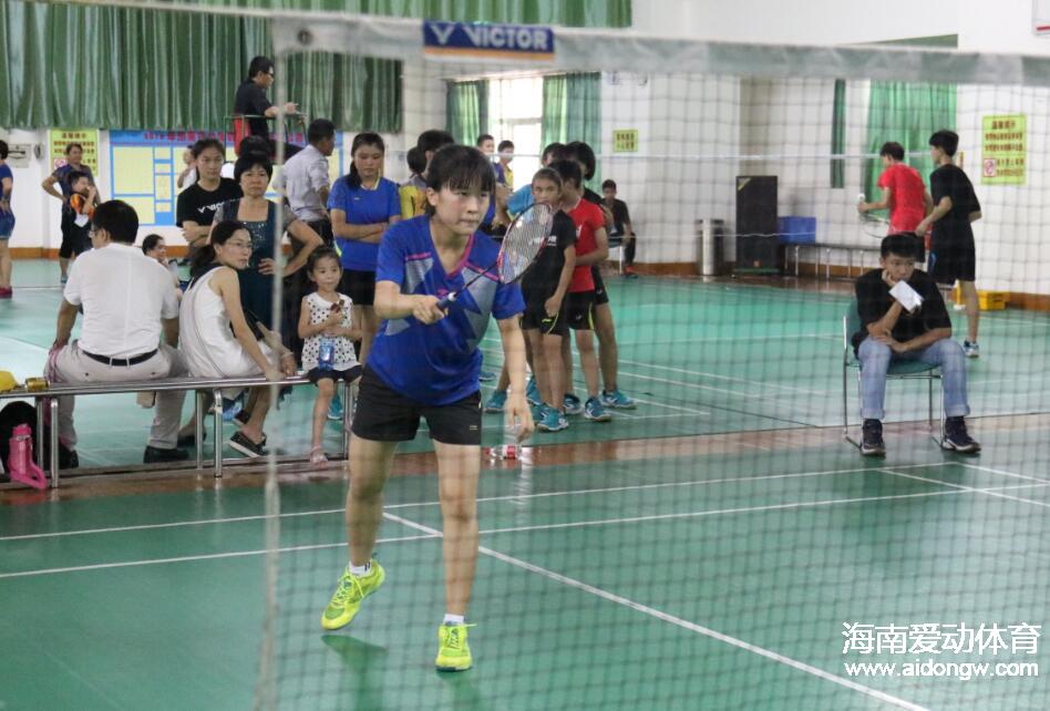 2016年“谁是球王”海南省民间羽毛球赛火热报名中