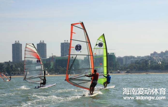 第三届国际旅游岛帆板大奖赛精英挑战赛　助力三亚打造“中国风帆之都”