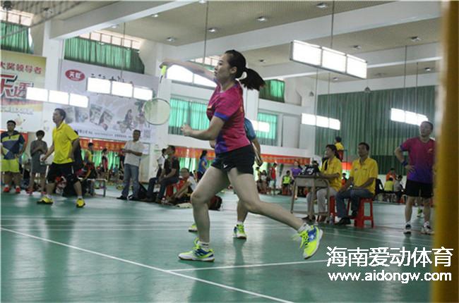  2016年海南省全民健身运动会“天际杯”海南业余羽毛球赛机关组比拼结束