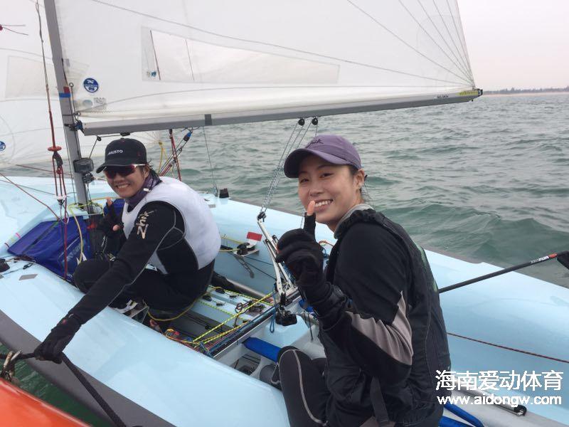 海南省帆船运动员黄丽珠荣获2016年“全国体育事业突出贡献奖”