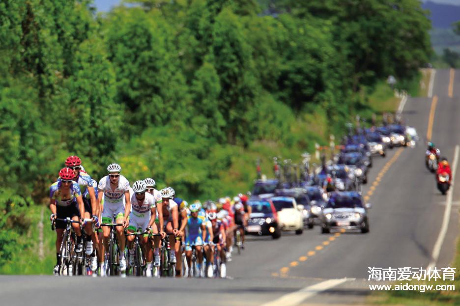 三亚蜈支洲岛和环岛自行车赛入选国家体育旅游示范基地和精品赛事