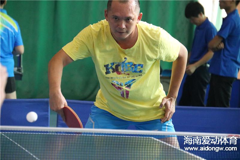 2017年海南省全民健身运动会“宏基晖杯”乒乓球赛18日开赛  452名运动员参与角逐