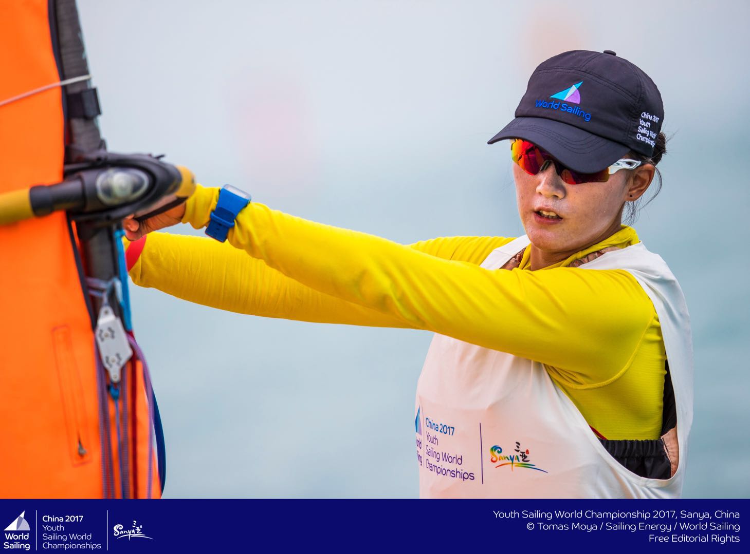 世界青年帆船锦标赛11日进行首日角逐 中国选手表现出色