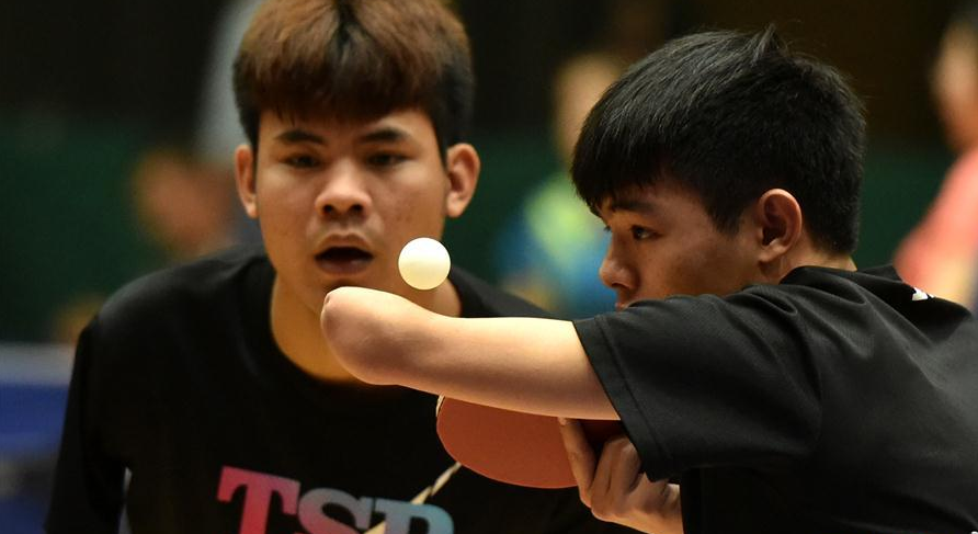 2018年全国残疾人乒乓球锦标赛 海南选手顽强拼搏
