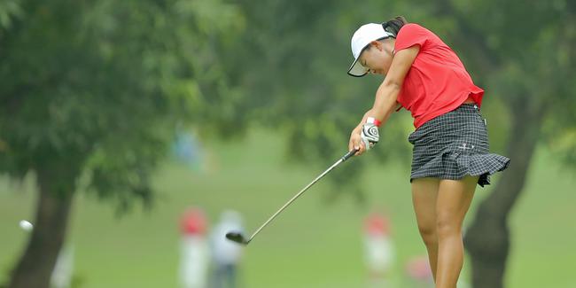 海南选手杜墨含亚运女子高尔夫领先　中国女团跃居第一 