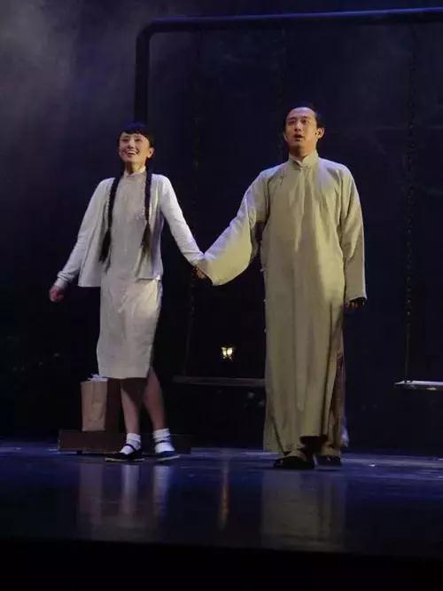 《暗恋桃花源》要来海口啦！黄磊、孙莉、何炅等倾情巨献 购票从速