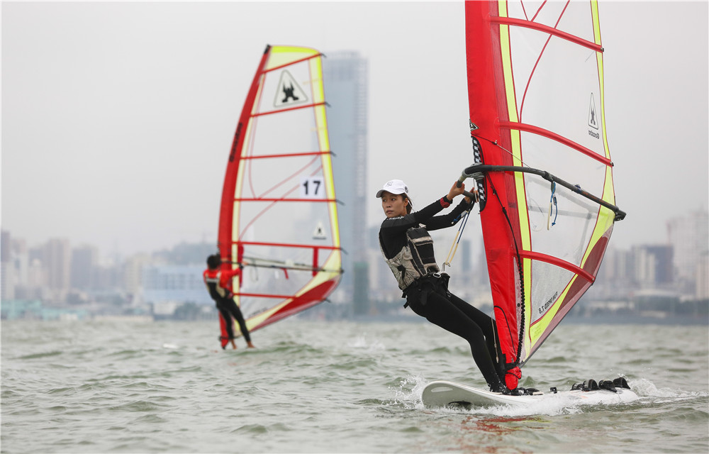 扩大运动项目 打造后备力量  海南省青少年帆船帆板锦标赛开赛