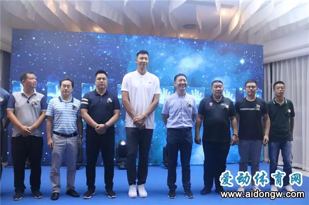 易建联出席揭幕式！碧桂园“企业杯”篮球邀请赛海口启动