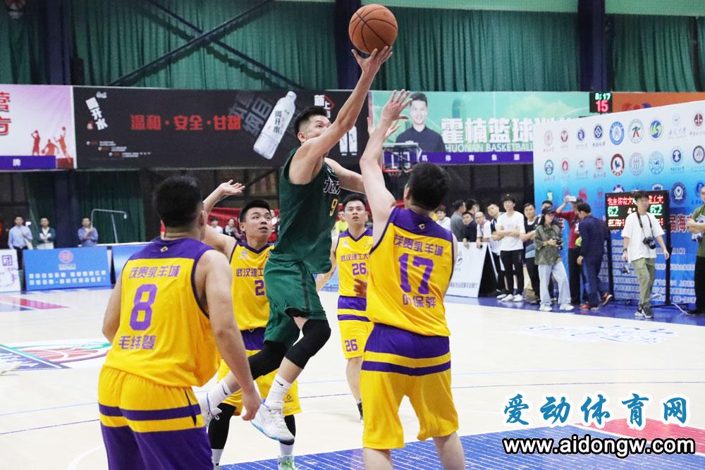 第二届海南全国高校校友篮球赛海口珠玑体育馆开打