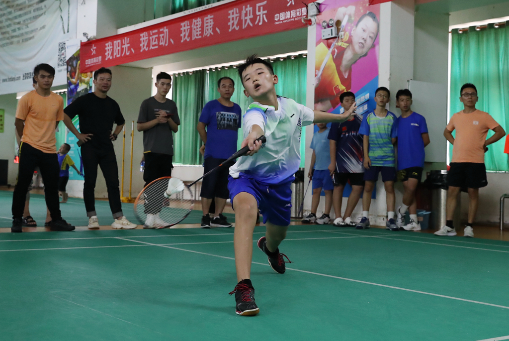 2021年海南省业余羽毛球公开赛海口收拍
