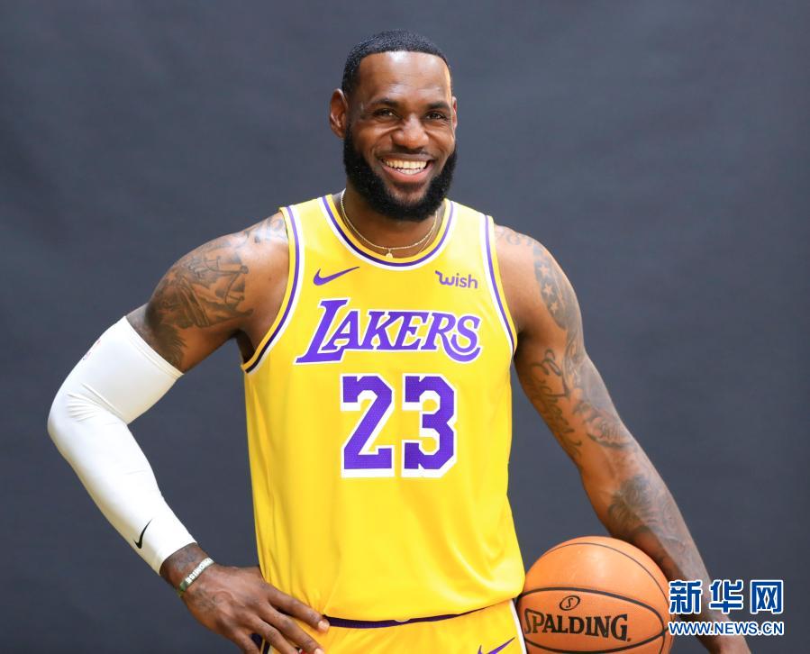 NBA全明星分组出炉，交易截止日哈登与西蒙斯互换东家