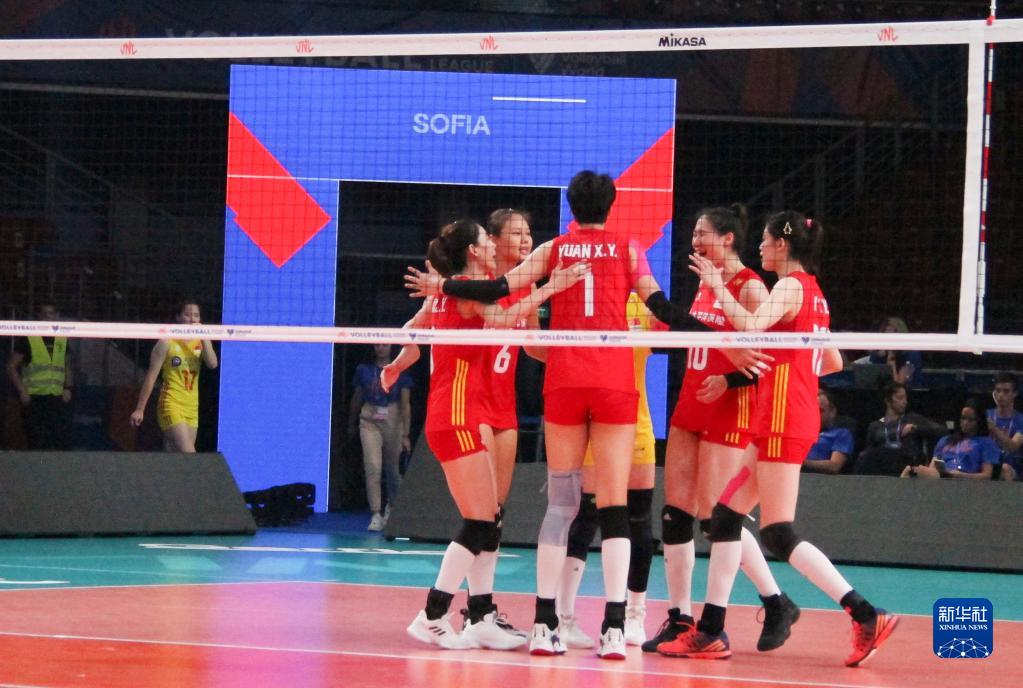 中国女排豪取三连胜，世联赛1/4决赛将对阵意大利