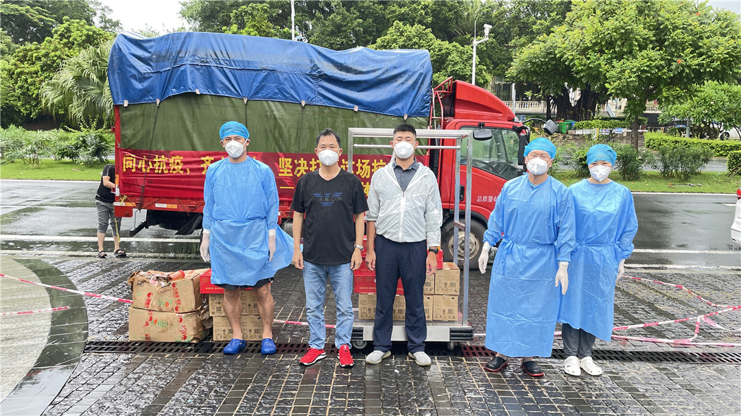 台风难阻爱心传递！海南省体育总会为三亚送去爱心物资