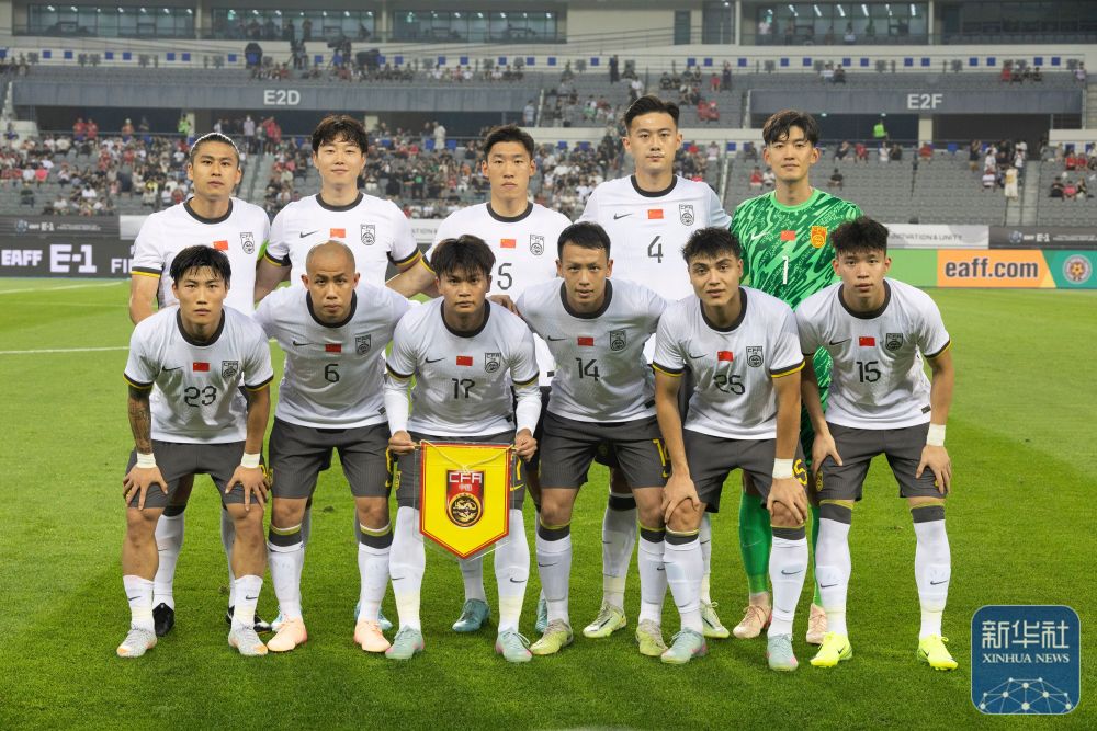 国足又输了，0:3不敌韩国队