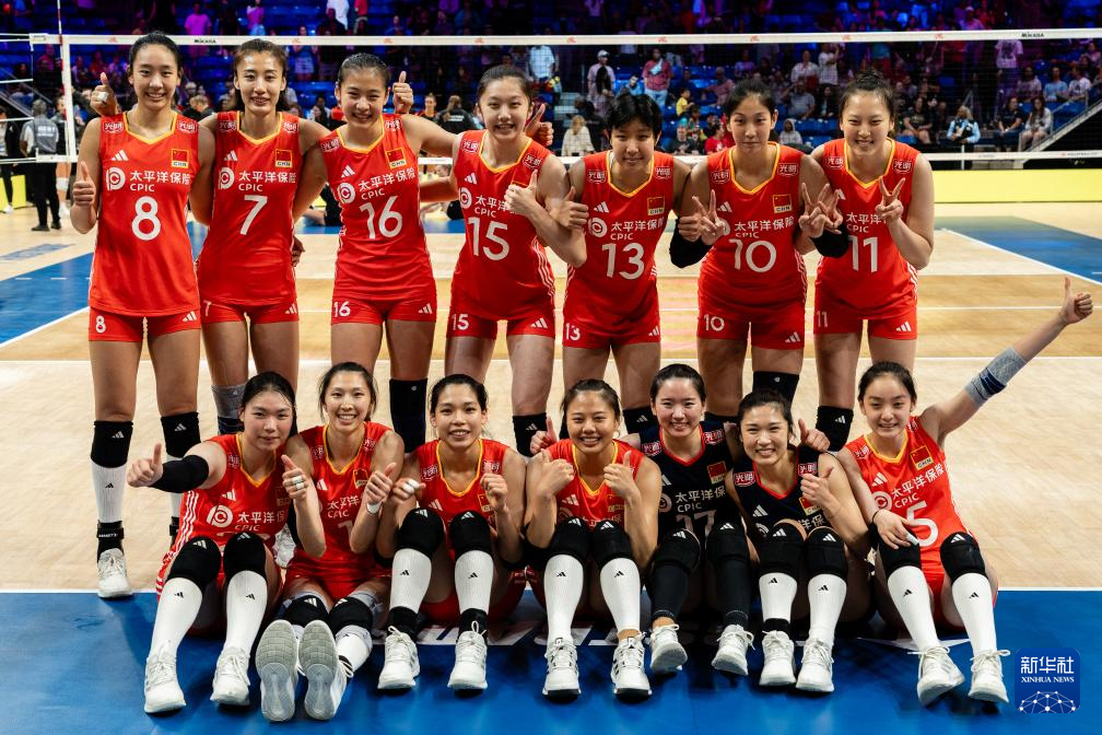 中国女排再演逆转好戏，3:2战胜美国队！