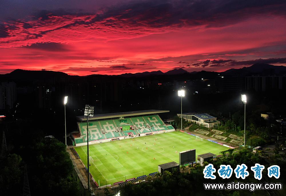 2025年“琼中杯”海南国际青少年女子足球邀请赛26日鸣哨