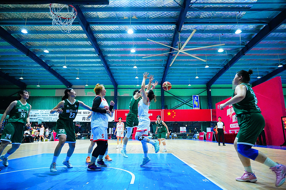 海口市第四届女子精英篮球赛收官，萬磨体育队夺冠