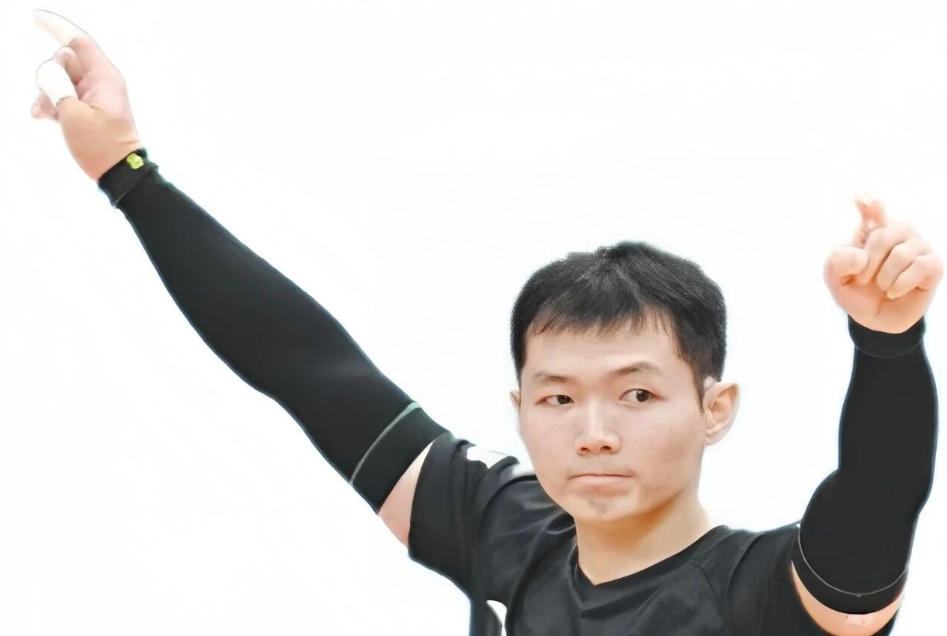 韩皇光：“北漂”九年心存乡愁 执着追求不负热爱