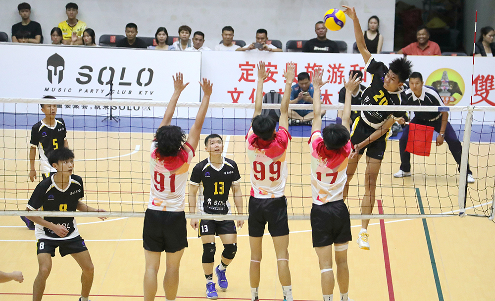 今晚大结局：“吉哈”“中俄”两场大战决定冠军归属