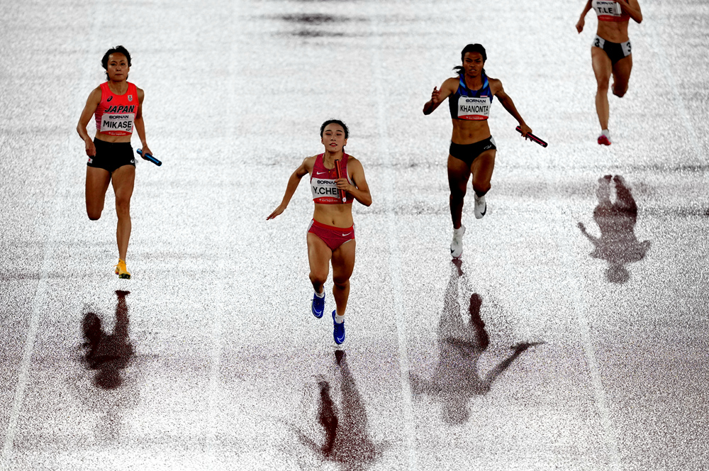 接力双冠！中国队夺得亚运会男子、女子4x100米冠军