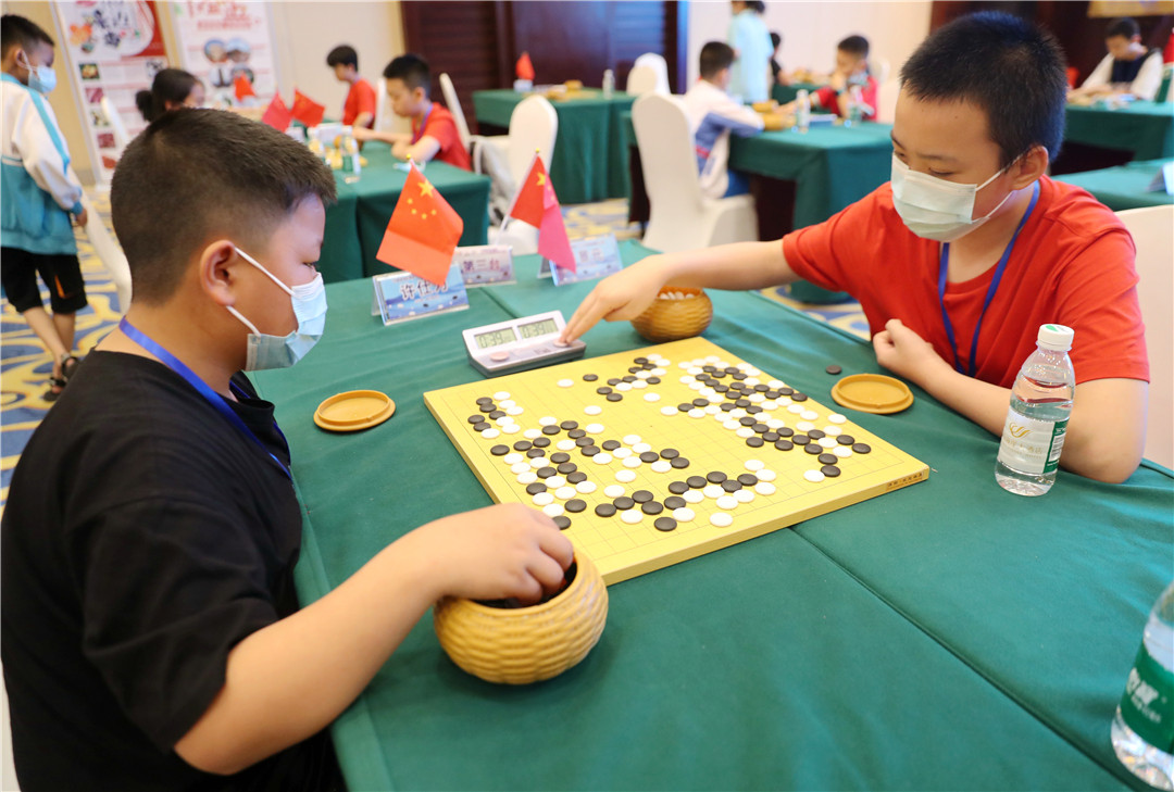 “中国体育彩票杯”2022年海南省围棋公开赛澄迈开赛 24支队200余名棋手参加
