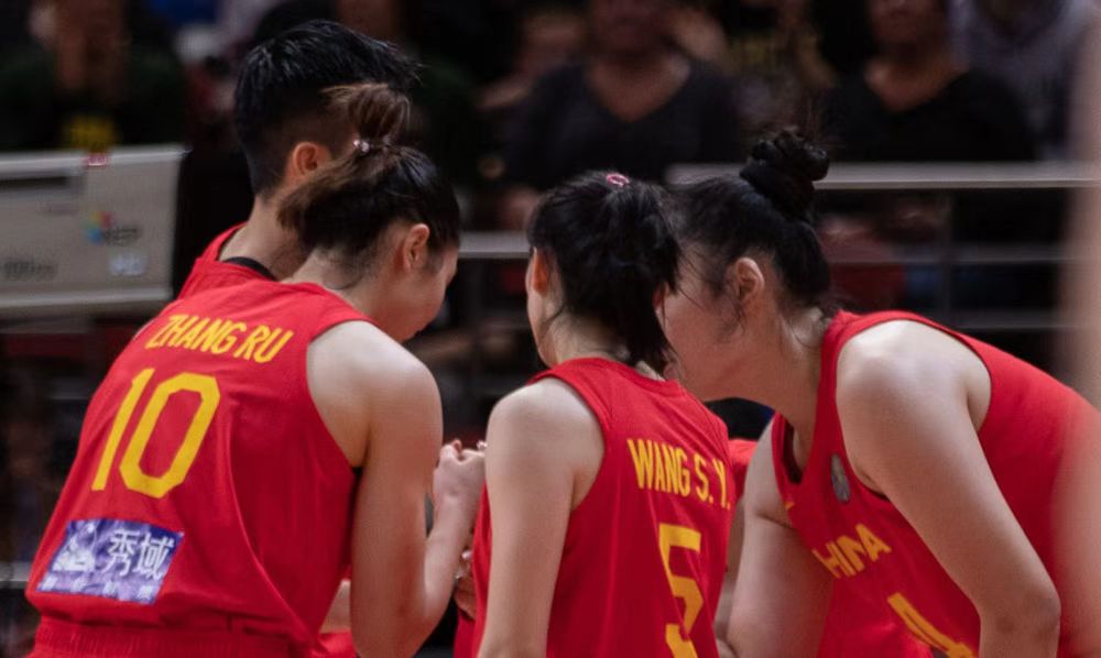 中国女篮时隔28年重返世界杯决赛！明日与美国争冠
