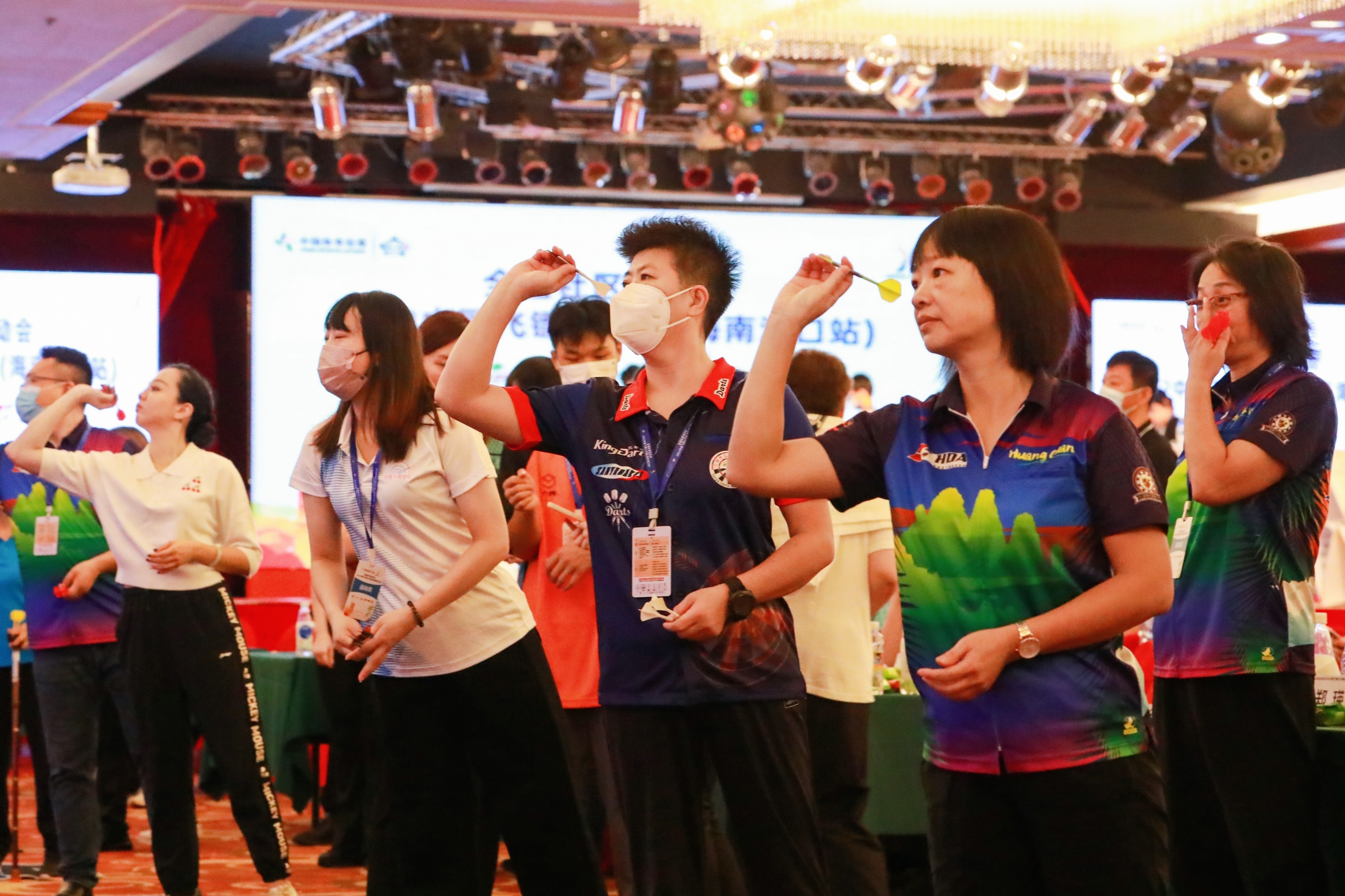 “全国社区运动会”2022中国飞镖公开赛（海南海口站）开镖