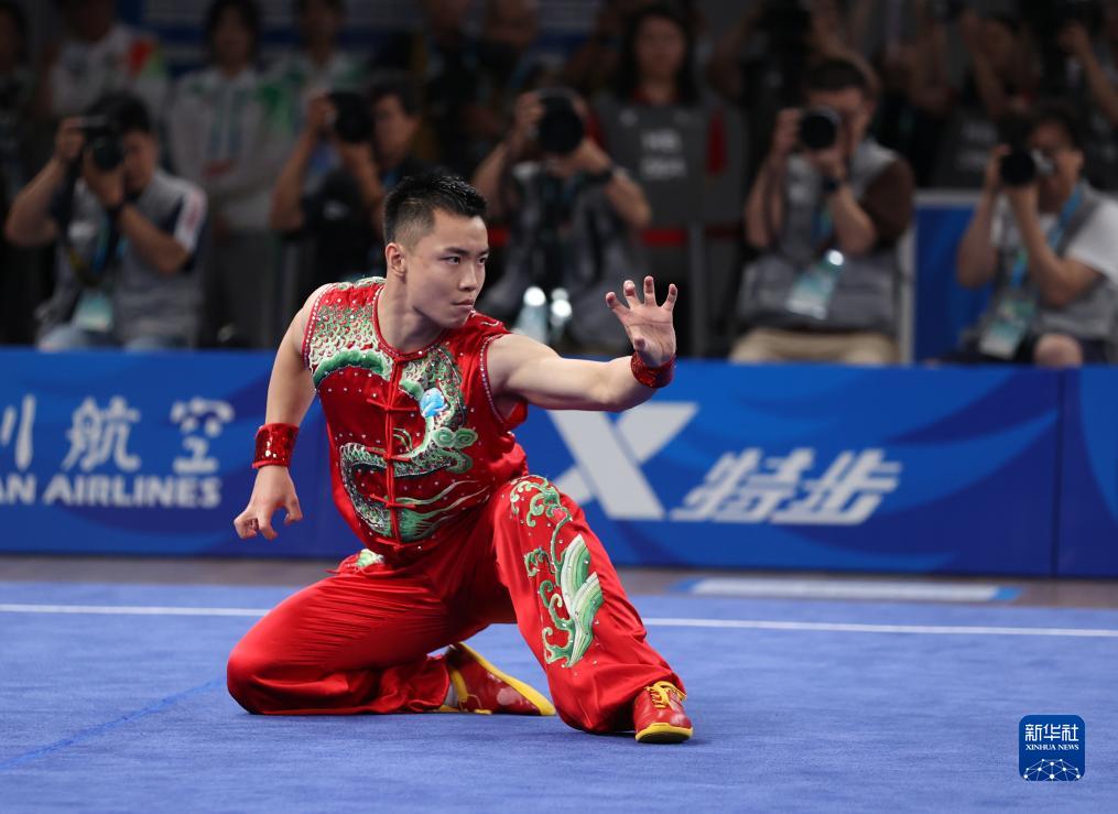 成都大运会首金诞生！