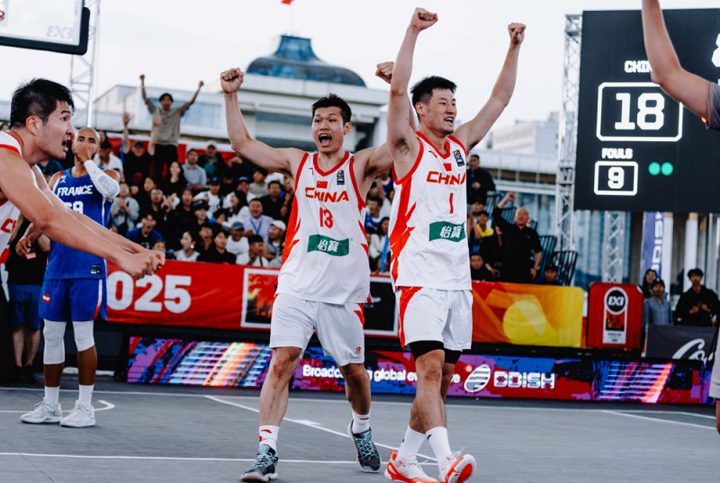 吴星锐加油！中国三人男篮挺进世界杯八强创历史
