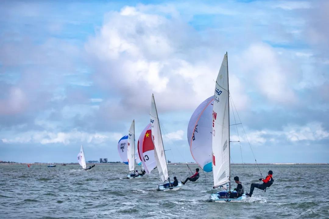 2020年全国帆船冠军赛（470级）15日海口开赛
